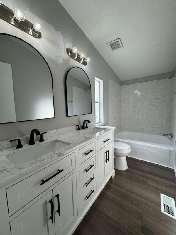 2002 Eaton Mobile Home