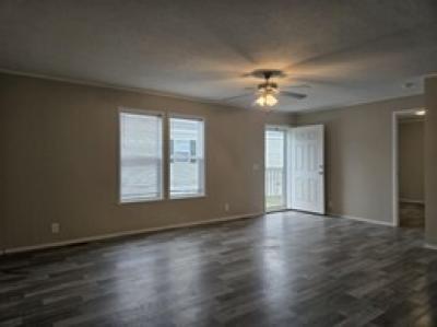 Photo 3 of 8 of home located at 3715 Peach Blossom Ln#243 Midland, MI 48642