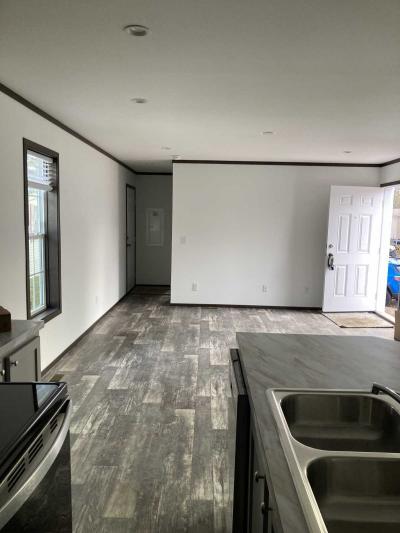 Photo 5 of 12 of home located at 3331 91st Lane NW Blaine, MN 55449