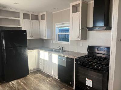 Photo 2 of 8 of home located at 16601 N. 29th Street, Lot 16 Phoenix, AZ 85032