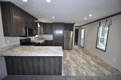 Photo 4 of 13 of home located at 1526 Indigo Dr. Oshkosh, WI 54902