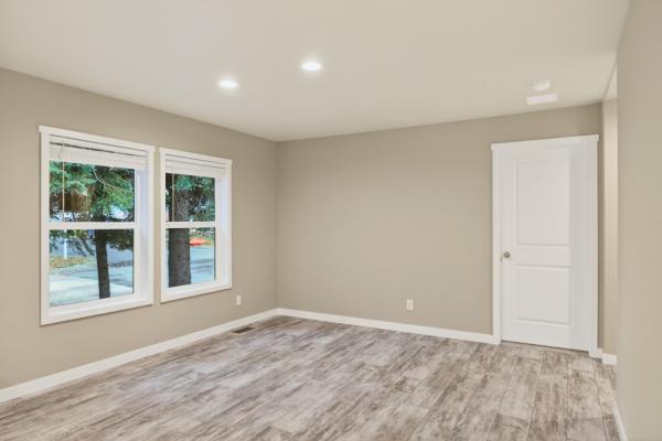 2025 Clayton 5022 Imagine Mobile Home