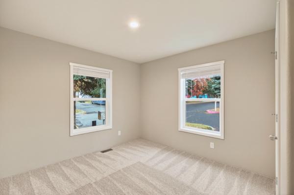 2025 Clayton 5022 Imagine Mobile Home