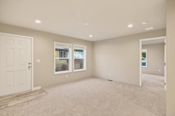 2025 Clayton 5022 Imagine Mobile Home