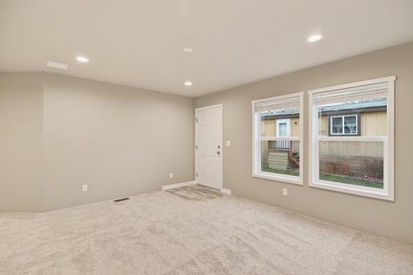 2025 Clayton 5022 Imagine Mobile Home