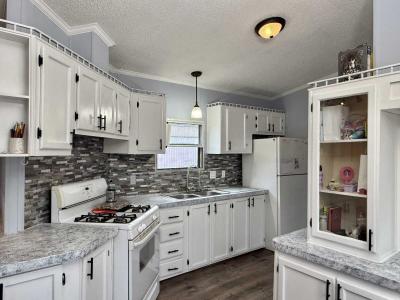 Photo 5 of 15 of home located at 8414 N Dundee Peoria, IL 61615