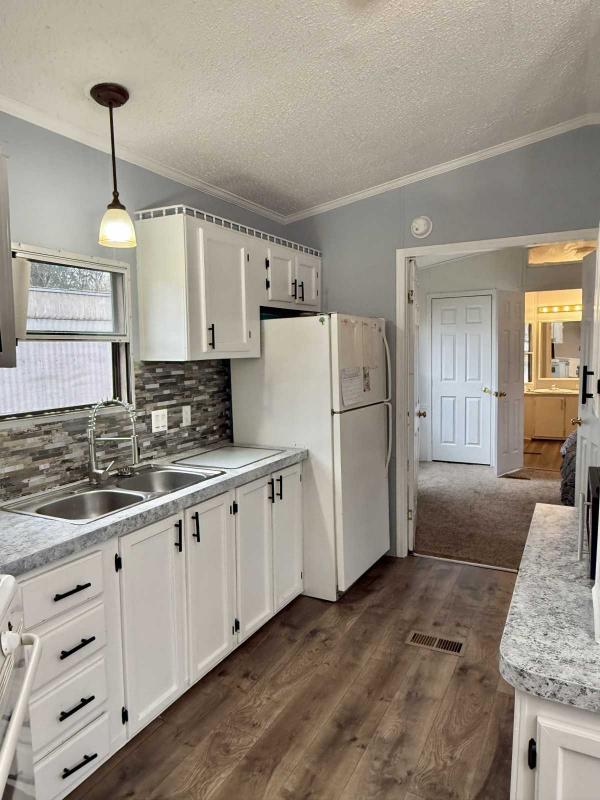 1987 Sterling Mobile Home