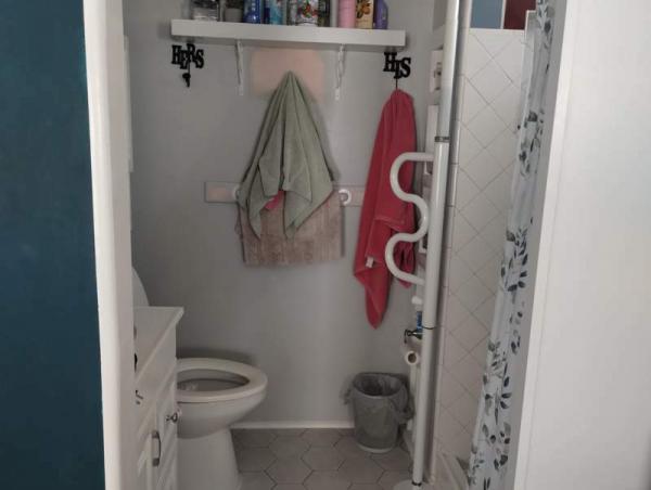 1986 Schult Manufactured Home