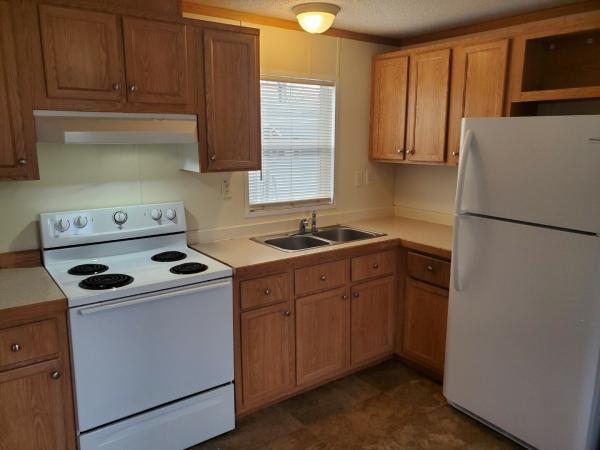 2006 Champion Mobile Home