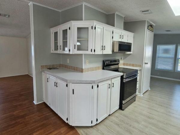 1998 Merit Manufactured Home