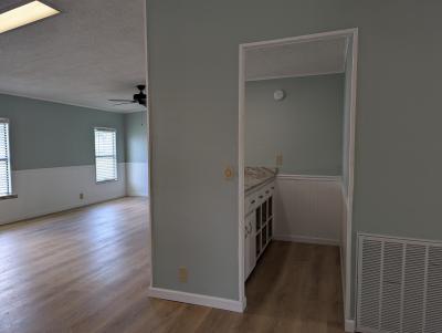 Photo 5 of 17 of home located at 2064 East Lakeview Drive Sebastian, FL 32958