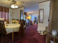 2005 Commodore Mobile Home