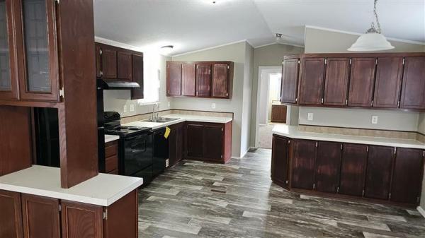 2010 Elliott Mobile Homes Solitaire Mobile Home