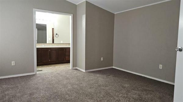 2010 Elliott Mobile Homes Solitaire Mobile Home