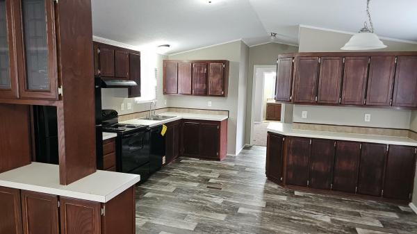 2010 Elliott Mobile Homes Solitaire Mobile Home