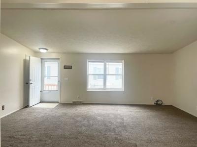 Photo 5 of 18 of home located at 6179 Willow Spring White Lake, MI 48383