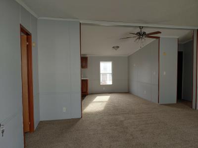 Photo 2 of 6 of home located at 1862 Evergreen Lane Ypsilanti, MI 48198