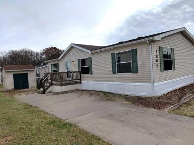 Photo 3 of 6 of home located at 1862 Evergreen Lane Ypsilanti, MI 48198