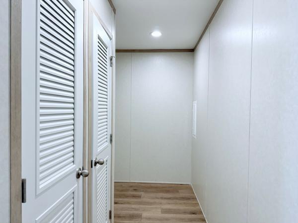 2025 Clayton-Wakarusa Mobile Home