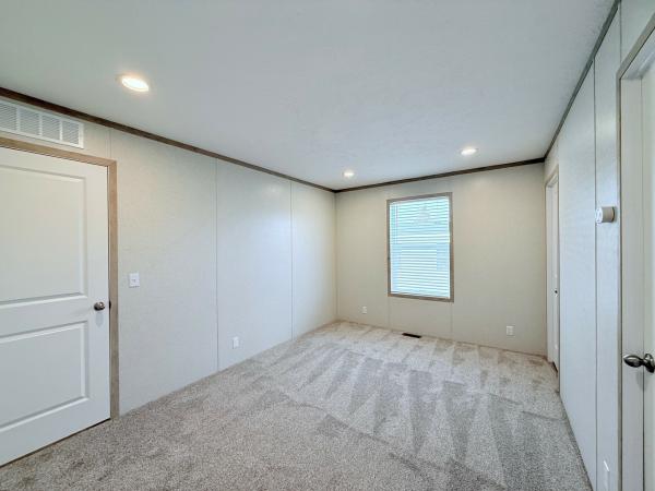 2025 Clayton-Wakarusa Mobile Home