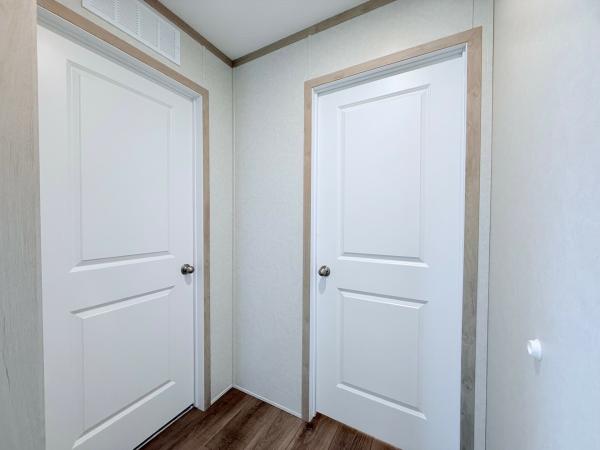 2025 Clayton-Wakarusa Mobile Home