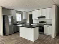 2025 Clayton 34CCS28483AH25 Mobile Home