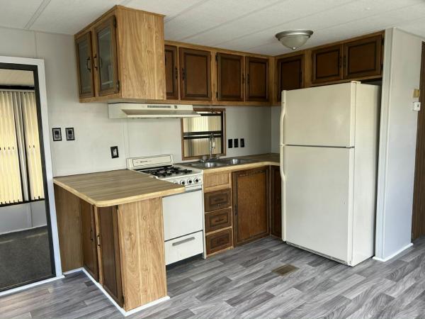 1985 WYNO  Unknown  Home