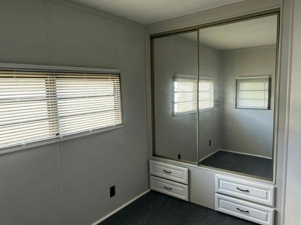 1985 WYNO  Unknown  Home