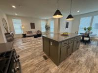 2025 71HIP28563CH25 Mobile Home