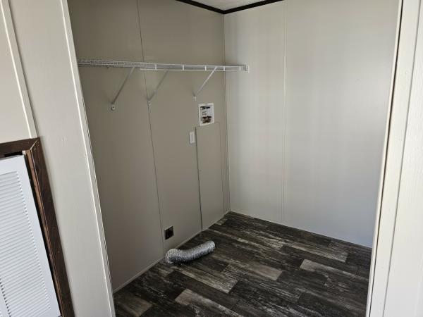 2022 CHPR2856H42P01  Home