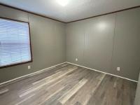 2018 LH168032AF  Home