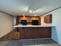 2018 LH168032AF  Home