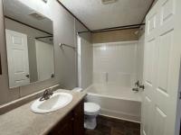 2018 LH168032AF  Home