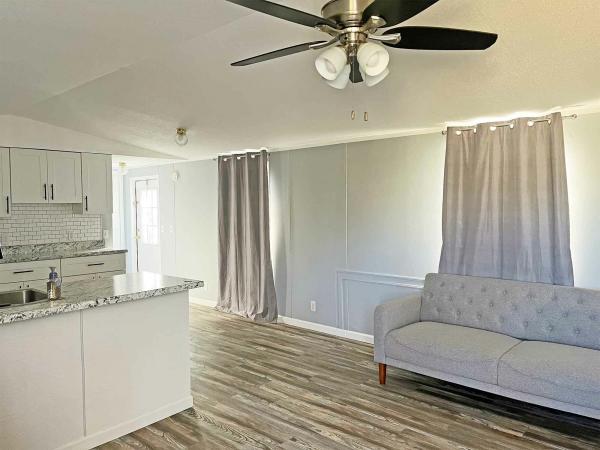 1998 Fleetwood Festival Limited Manufactured Home