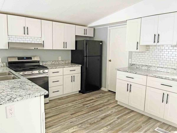 1998 Fleetwood Festival Limited Manufactured Home