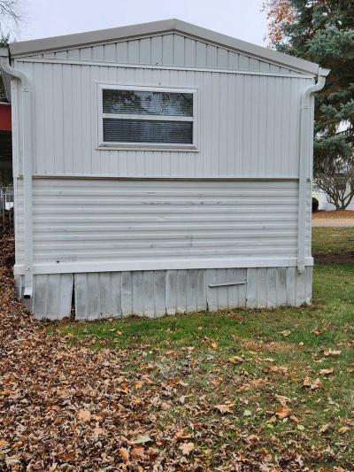 Photo 5 of 15 of home located at 513 Galahad Dr # 359 Lansing, MI 48906