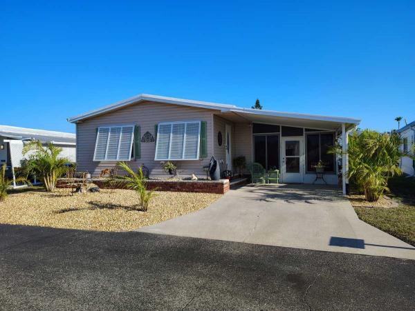 Photo 1 of 2 of home located at 318 Desoto St Nokomis, FL 34275