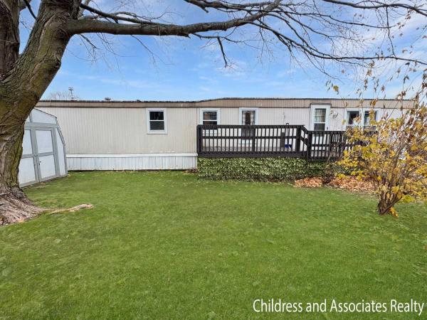 1976 VICTORIAN Mobile Home