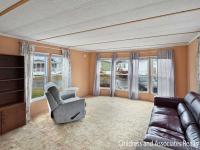 1976 VICTORIAN Mobile Home