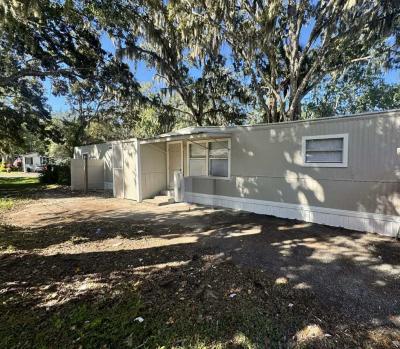 Photo 2 of 9 of home located at 2320 Eslinger Rd Lot 92 New Smyrna Beach, FL 32168