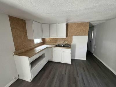 Photo 3 of 9 of home located at 2320 Eslinger Rd Lot 92 New Smyrna Beach, FL 32168