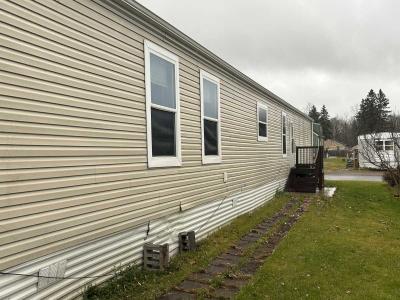 Photo 4 of 15 of home located at 9428 Grand Ave. #32 Duluth, MN 55808