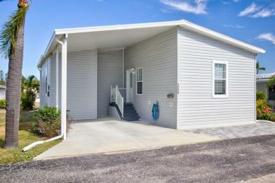 Photo 3 of 50 of home located at 1508 24th Ave Dr W Bradenton, FL 34205