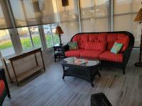 1999 Homes of Merit Manufactured Home