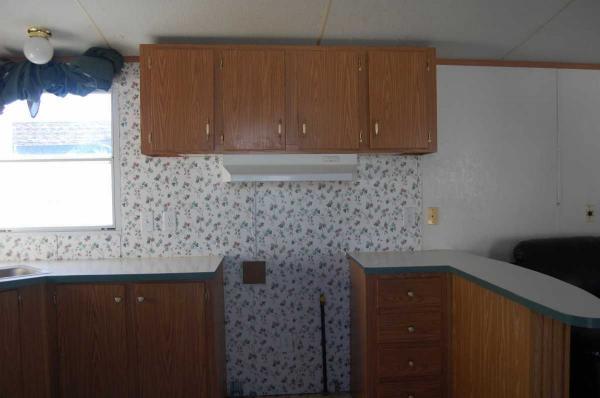1998 OAKWOOD	 Manufactured Home