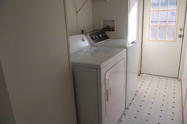 1998 OAKWOOD	 Manufactured Home