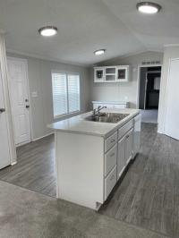 1998 Skyline Manufactured Home