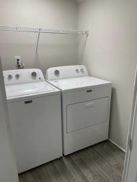 1998 Skyline Manufactured Home