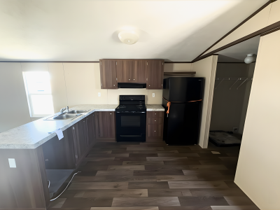 Photo 2 of 6 of home located at 12621 Us-181 San Antonio, TX 78223