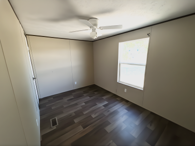 Photo 3 of 6 of home located at 12621 Us-181 San Antonio, TX 78223